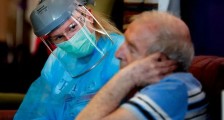 英国养老院新冠死亡数或超两万,是官方数字两倍!