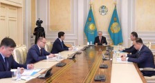 哈萨克斯坦总统在国家紧急状态委员会会议上的讲话