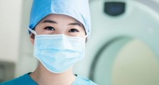 03年非典总共死了多少人 对当年哪些行业冲击大?