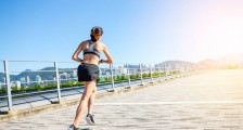 被辞退澳籍女子老公是谁 拜耳公司女子什么职位