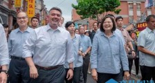 美国又抛出一部恶法,在中国背后扎刀子!