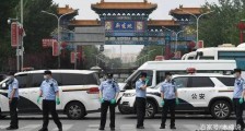 一名2岁男童在确诊患者被子上玩了10分钟被感染了!男童在确诊患者被子上玩感染新冠病毒太吓人了