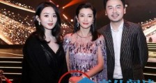 李冰冰赵丽颖牵手怎么回事 李冰冰赵丽颖牵手照片曝光俩人什么关系