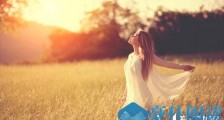 男人这么做只是想睡你 如何判断一个男人爱不爱你