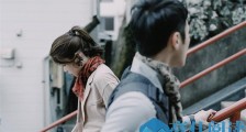 男上司喜欢你的表现有哪些 怎么判断男上司是不是真的喜欢你