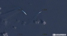 一张卫星照引轰动:054A南海立大功,疑似逼出“弗吉尼亚”核潜艇