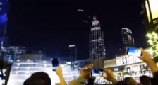 迪拜人造流星雨 人造流星雨什么样?如何制造的?