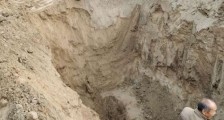 河南原阳盛和府小区土方压埋4童尸:大坑6米深 3人身体损毁严重