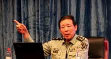 终于明白军装左胸的“马赛克”到底是什么?中美差别原来还这么大