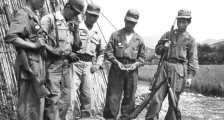 朝鲜战争停战后,仍然有军队在战斗,直到1963年最后1人被俘