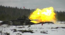 俄各军区举行“坦克两项”选拔赛！