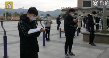 毛坦厂高三考生广场戴口罩晨读 具体是什么情况?