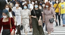 东京疫情再燃 日本度过危机期