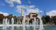 土耳其政府为什么执意要将圣索菲亚改为清真寺
