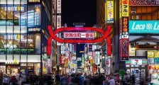 东京“红灯区”如何成为新冠感染热点？